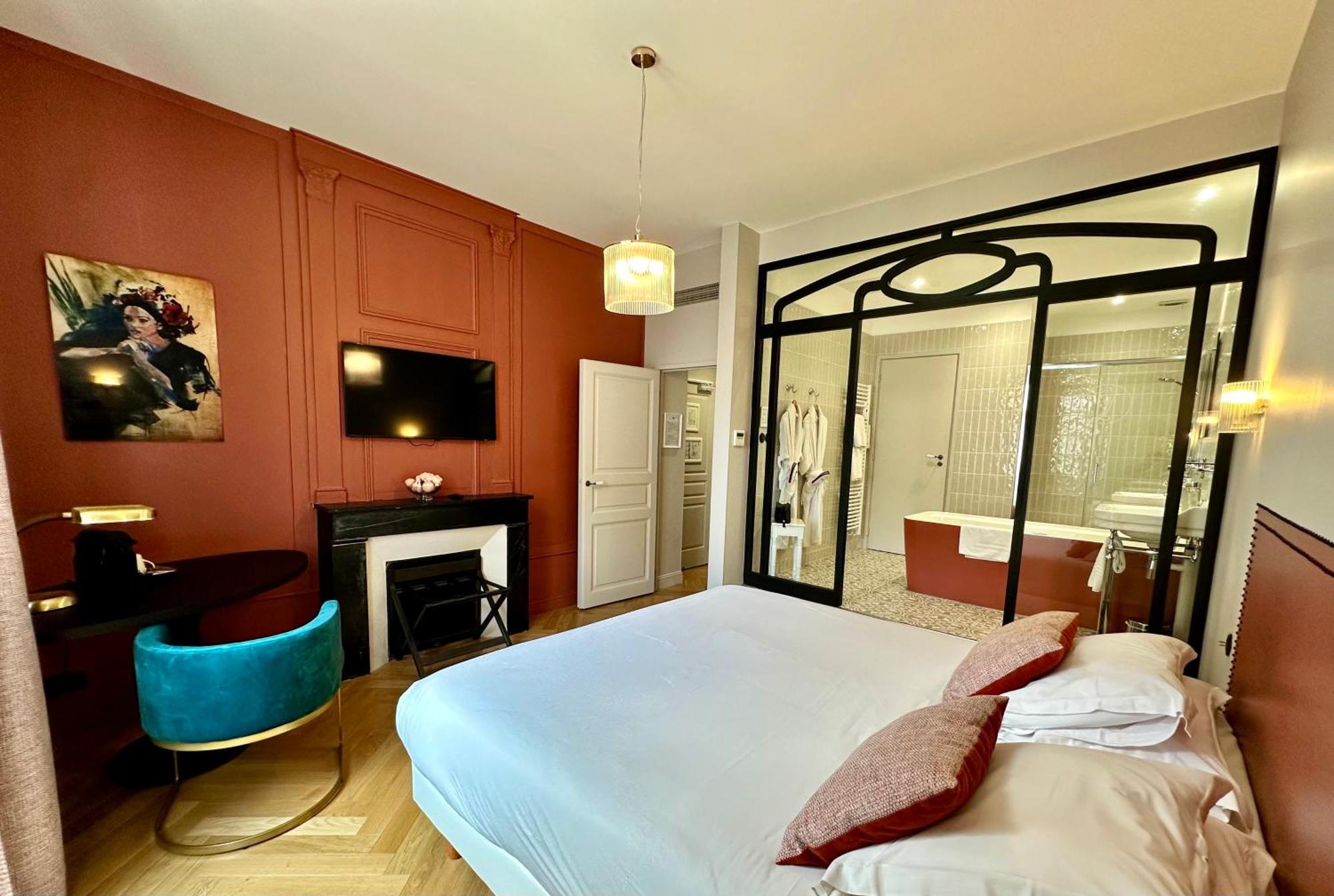 The Originals Boutique, Hotel Le Londres, Saumur Exterior photo