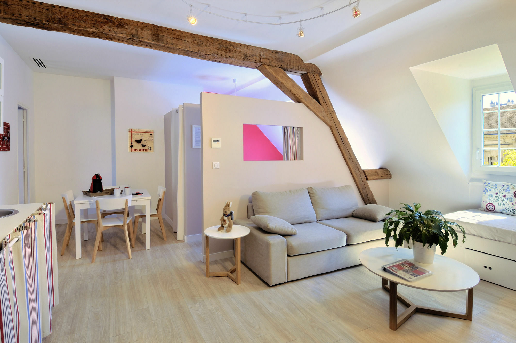 The Originals Boutique, Hotel Le Londres, Saumur Exterior photo