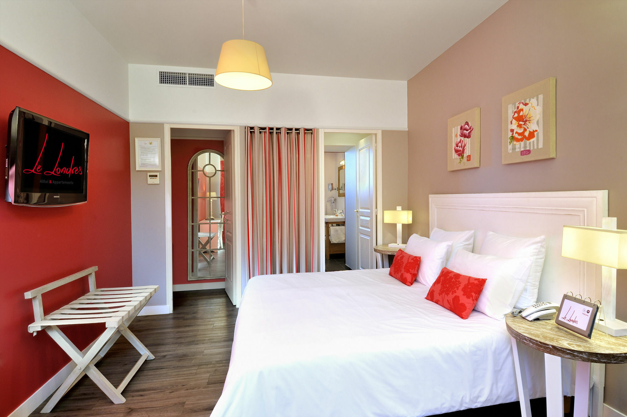 The Originals Boutique, Hotel Le Londres, Saumur Exterior photo